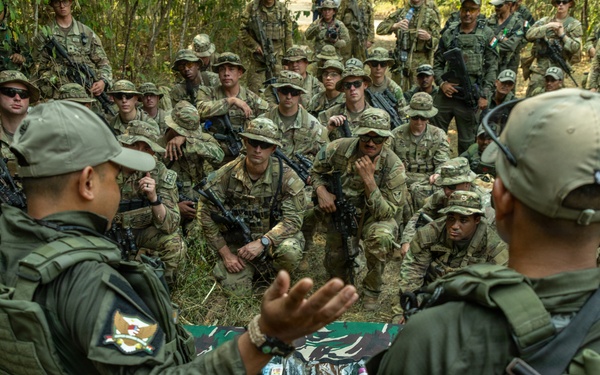 SGS 26: Multinational Jungle Survival Training