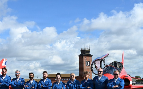 Red Arrows swoop in to RAF Mildenhall