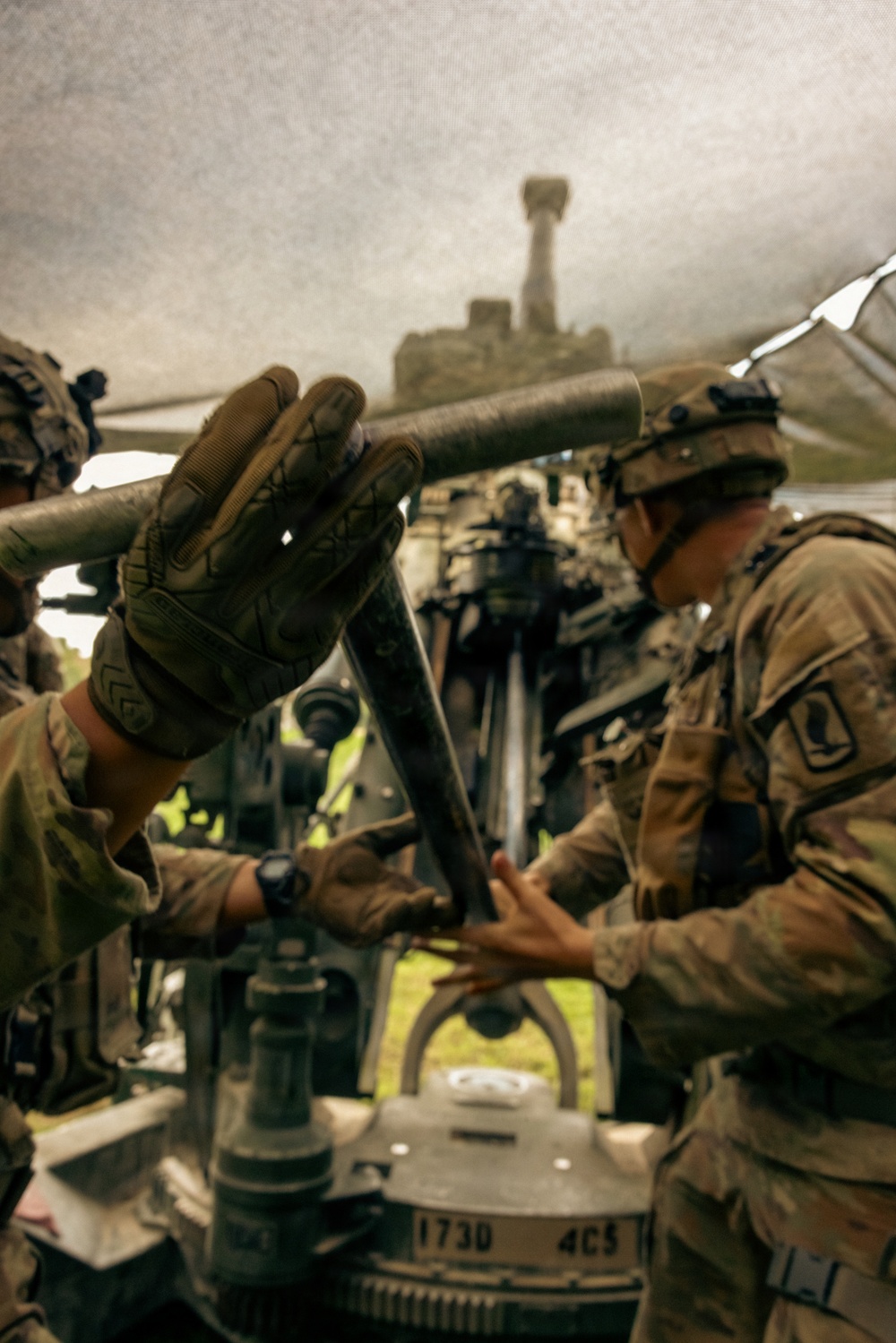 Saber Junction 26: U.S. Soldiers Manning a Howitzer