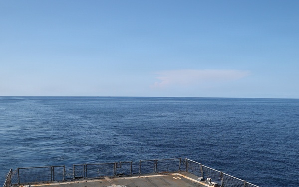 USS Farragut (DDG 99) Participates in TFEX