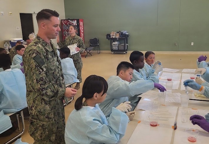Sea Cadets Learn Medical Science with NMRC