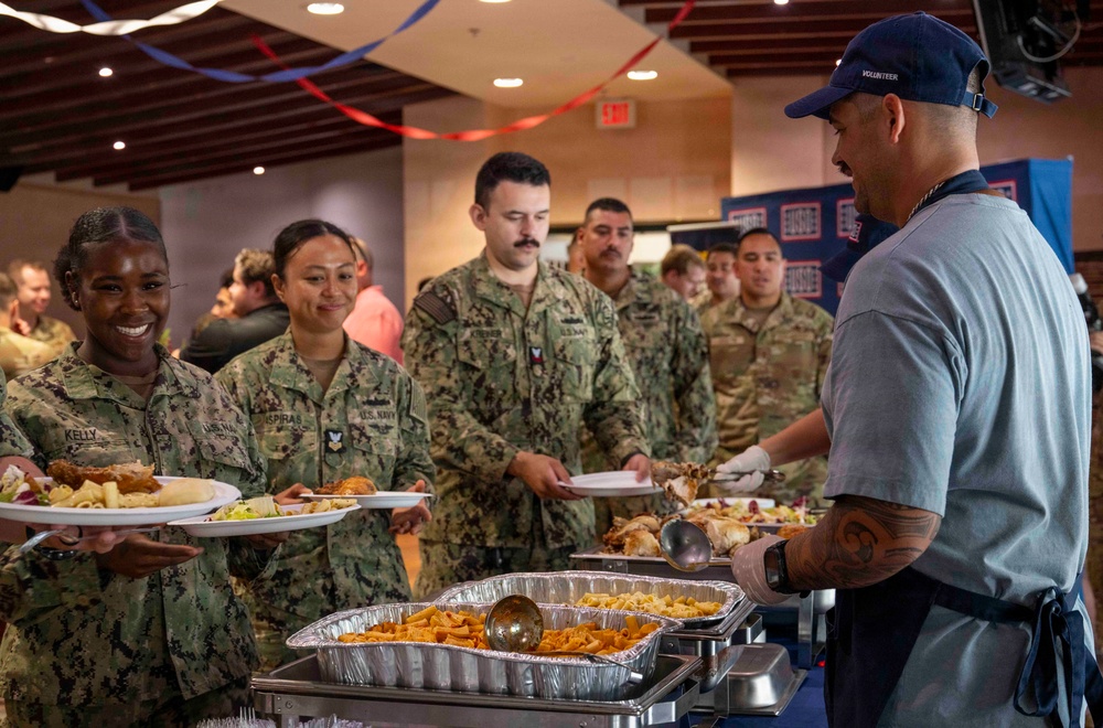 USO Sigonella Celebrates Sailor of the Quarter