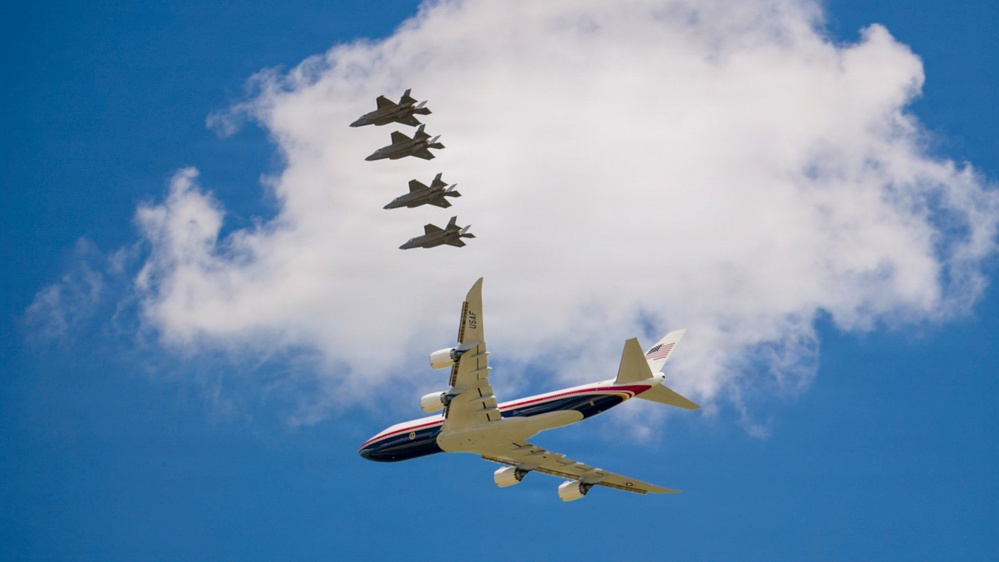 VC-25B Bridge, F-35A Lighting II aircraft execute capital flyover