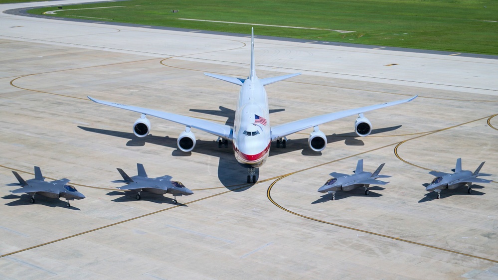 VC-25B Bridge, F-35A Lighting II aircraft execute capital flyover