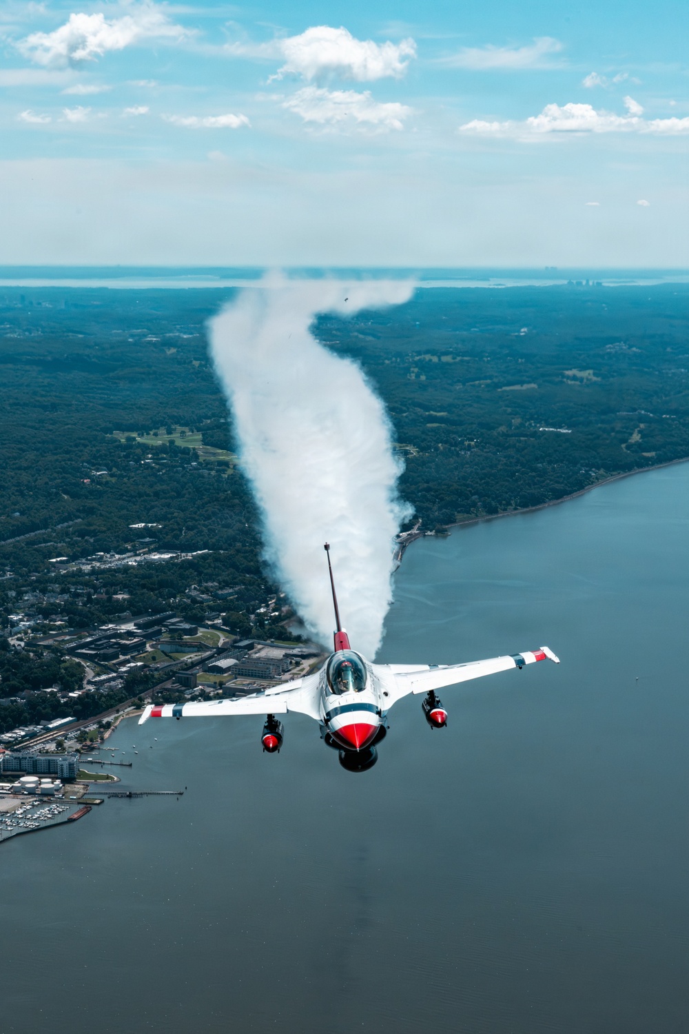 Thunderbirds fly over Statue of Liberty