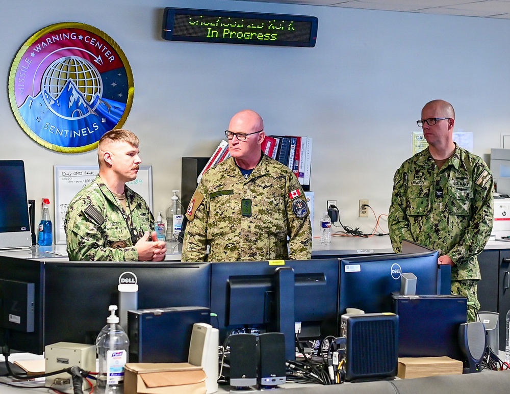 Maj. Gen. Paul visits Missile Warning Center