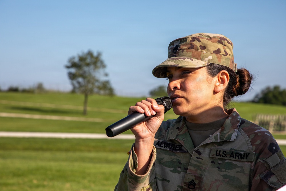 Illinois Army National Guard's 34th IDSB HHC Changes Command