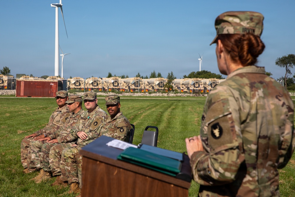 Illinois Army National Guard's 34th IDSB HHC Changes Command