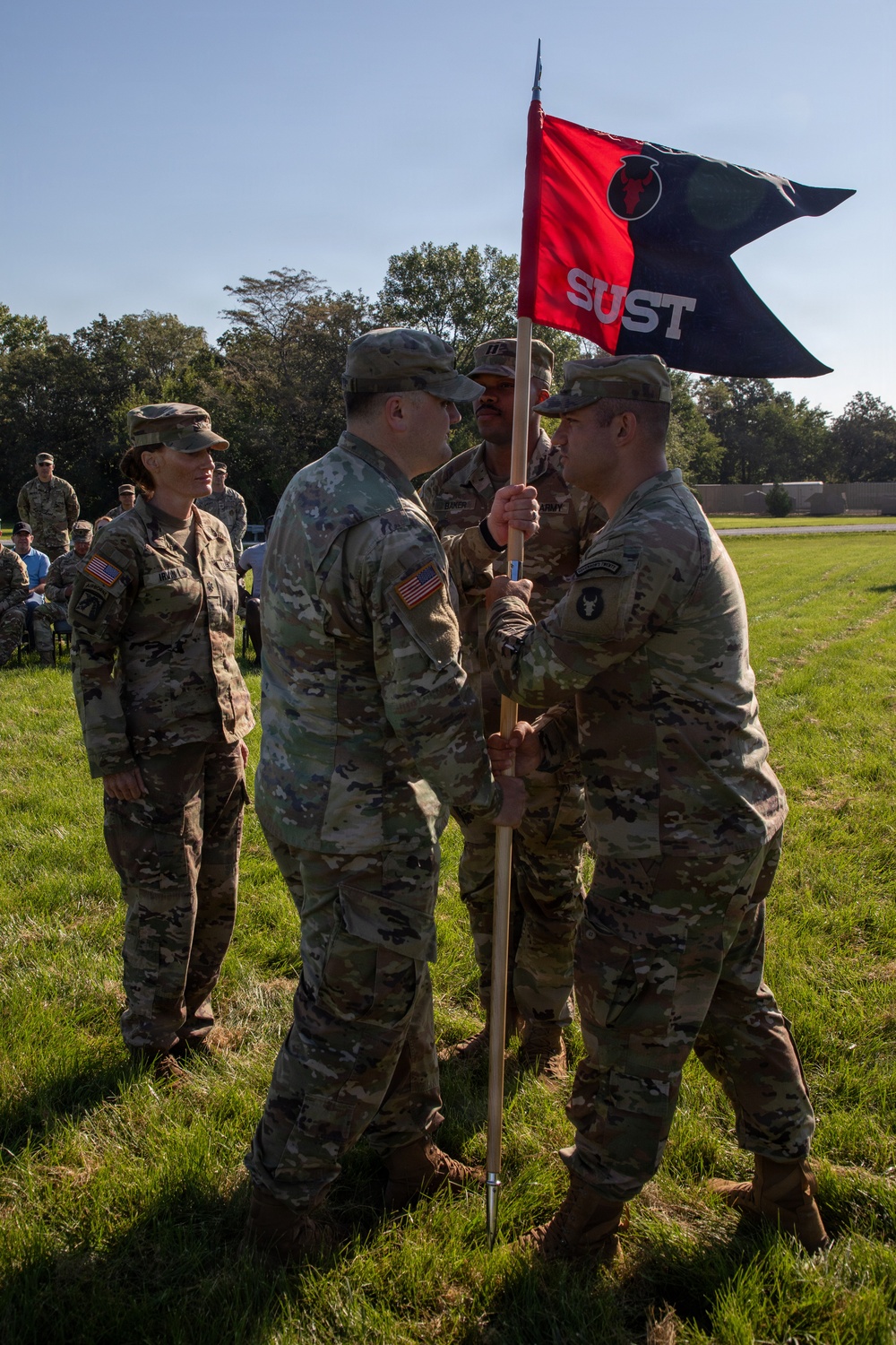 Illinois Army National Guard's 34th IDSB HHC Changes Command