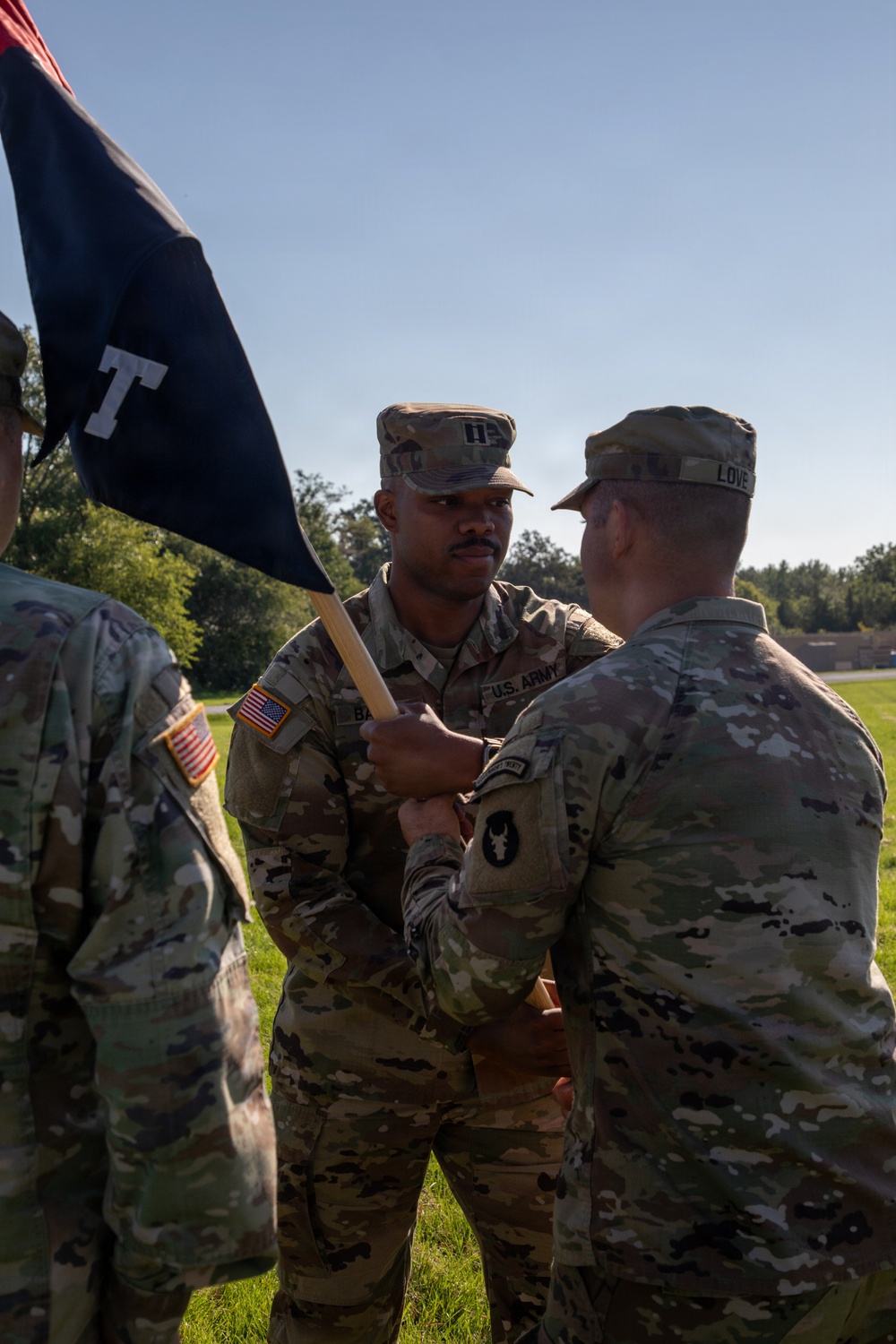 Illinois Army National Guard's 34th IDSB HHC Changes Command