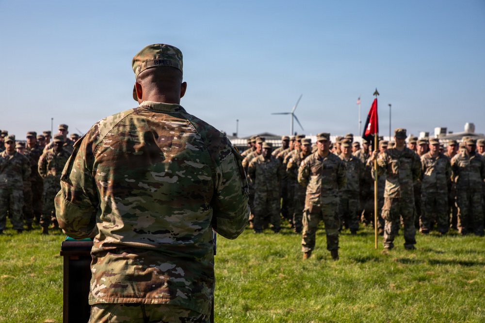 Illinois Army National Guard's 34th IDSB HHC Changes Command