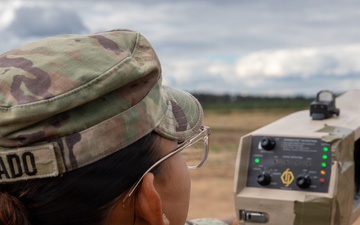 U.S. Army Soldiers train with Dronebuster technology