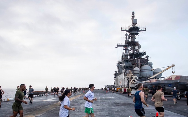 Boxer Sailors, 11th MEU Marines Participate in Morale Day Fun Run
