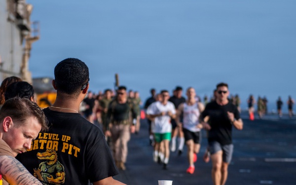 Boxer Sailors, 11th MEU Marines Participate in Morale Day Fun Run
