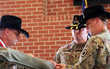 Soldiers from 2-398th Cav conduct Army Reserves’ final spur ride before casing unit colors