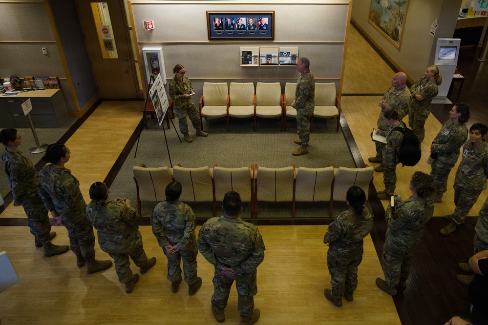 Defense Health Network director visits 62nd MDS/McChord Medical Clinic