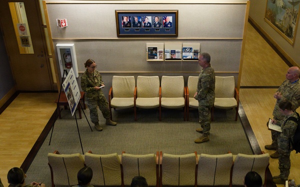 Defense Health Network director visits 62nd MDS/McChord Medical Clinic