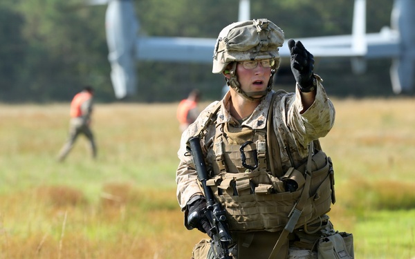 BLT 3/6, 24th MEU conducts vertical assault raid course