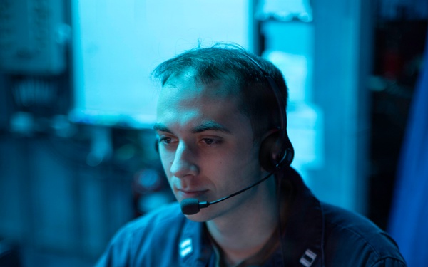 George Washington Stands Watch in the Combat Direction Center