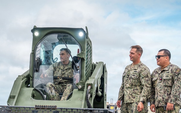 Joint service members load cargo for Nepal lifesaving operations