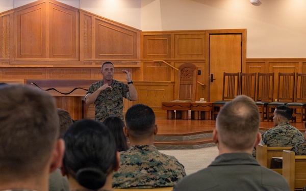 Base Co Hosts SNCO Town Hall