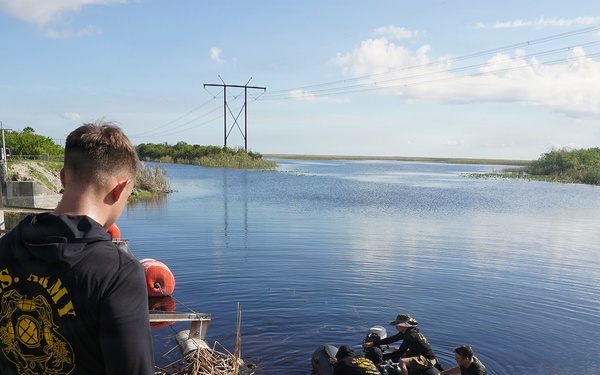 74th Army Dive Detachment team inspects USACE Everglades’ infrastructure