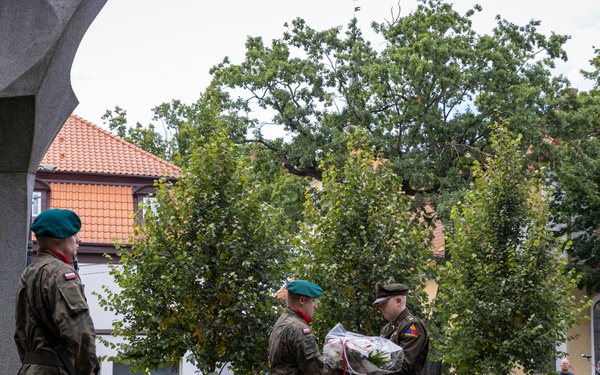 Leaders from 2nd Battalion, 37th Armored Regiment support Polish ceremonies in Orzysz