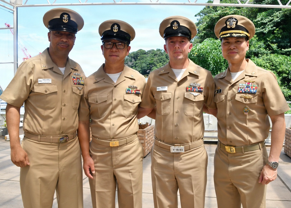 New Senior Chief Pinned at FLC Yokosuka