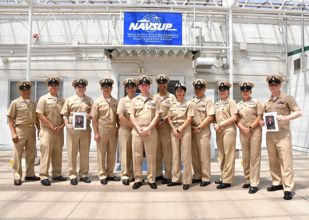 New Senior Chief Pinned at FLC Yokosuka
