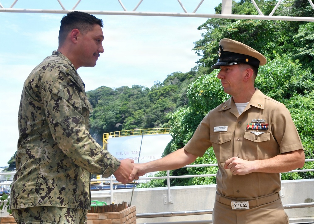 New Senior Chief Pinned at FLC Yokosuka