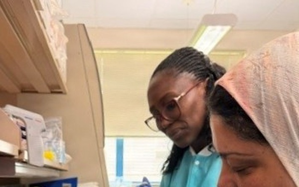 NAMRU EURAFCENT scientists train on diagnostic technology at NMRC