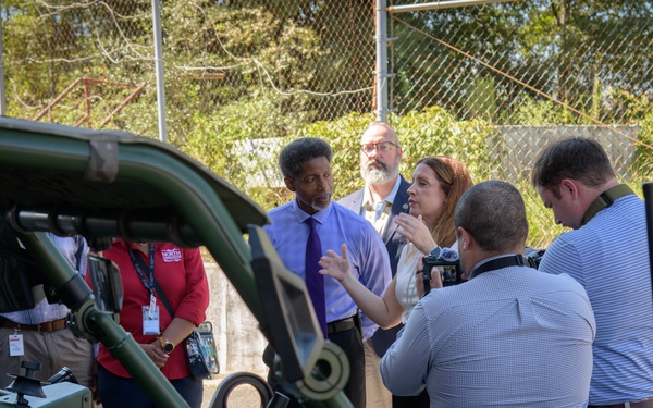 North Charleston Mayor visits NIWC Atlantic