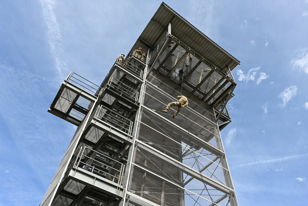809th MRBC rappel training