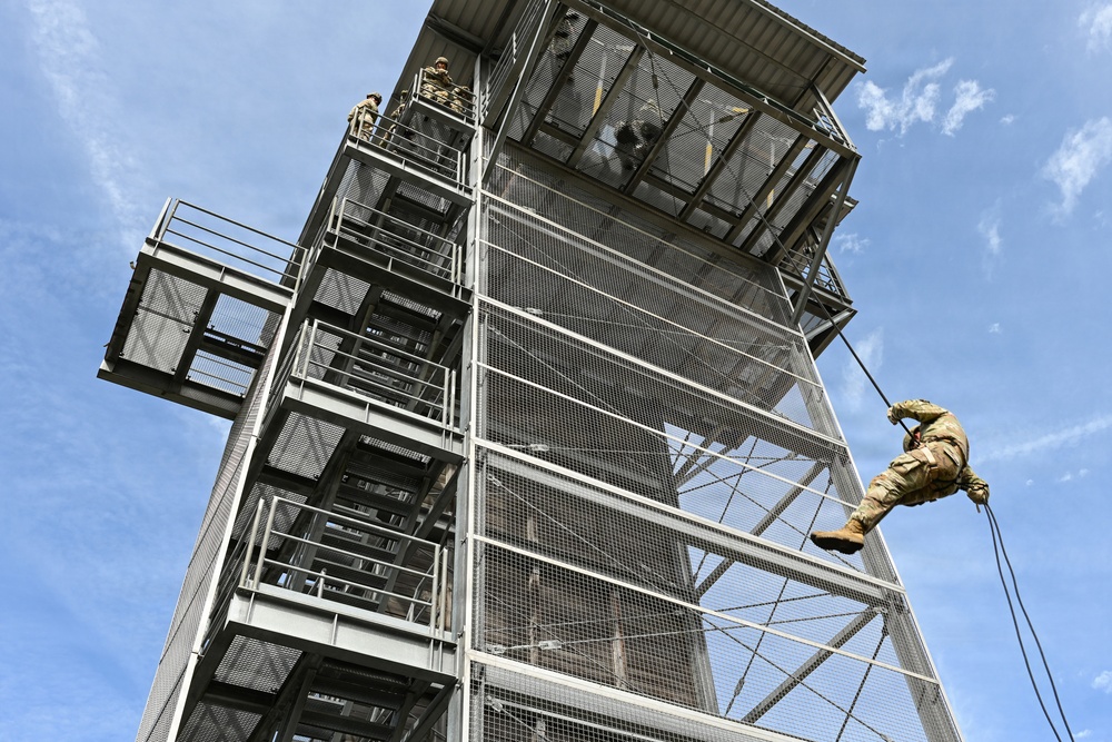 809th MRBC rappel training