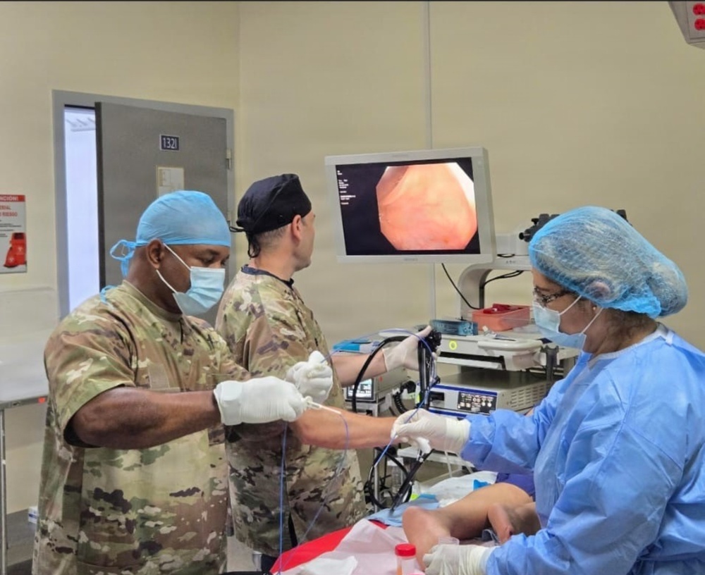 U.S. Army medic supports global health engagement in Panama
