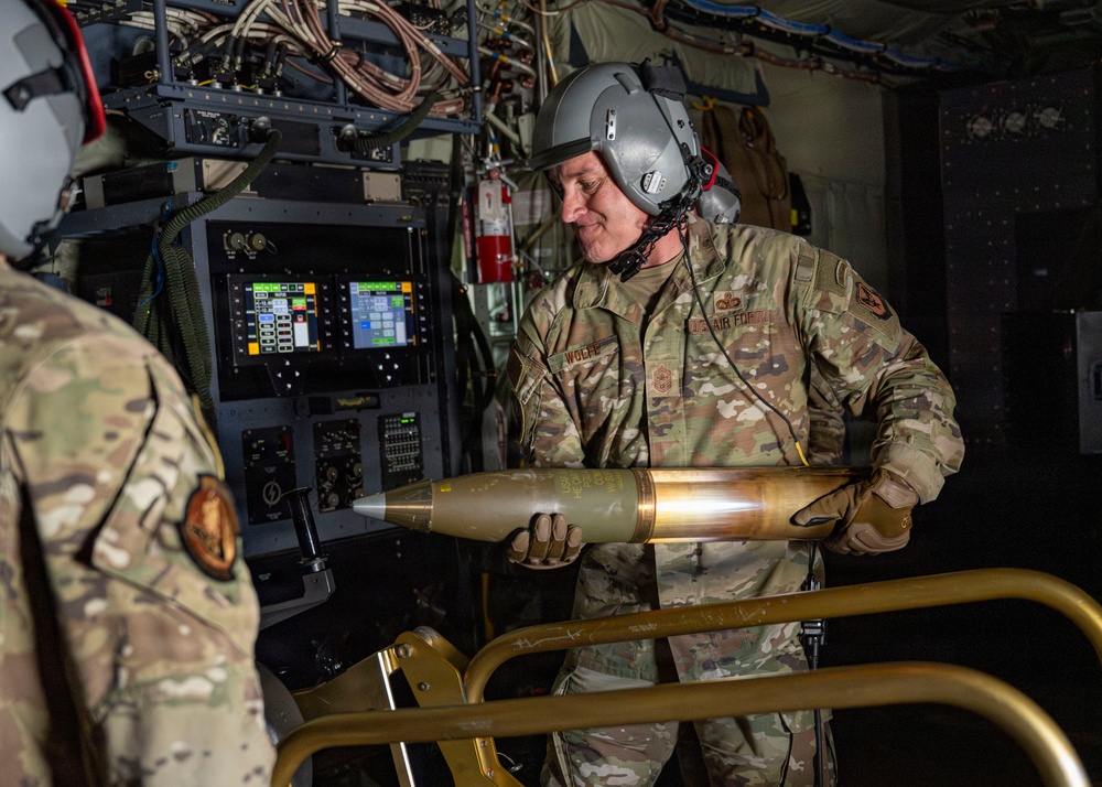 CSAF, CMSAF see readiness, modernization in action at AFSOC