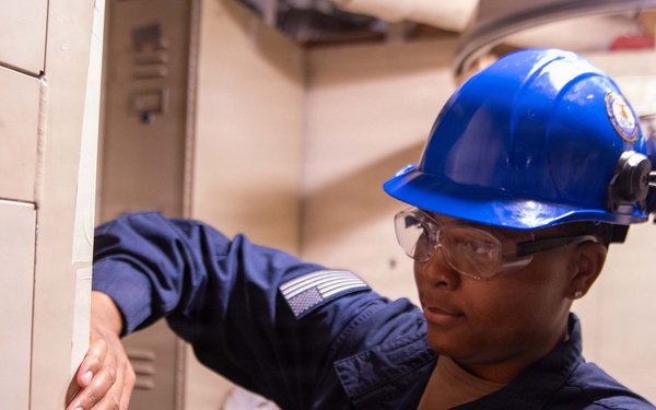 USS John C. Stennis (CVN 74) Daily Operations