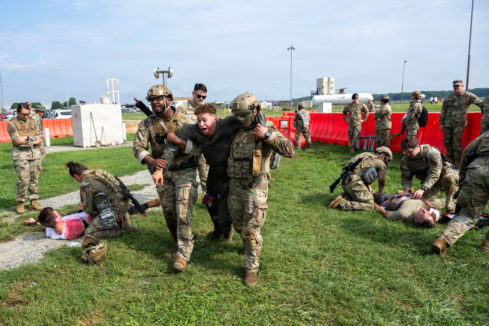21st AF Command Chief visits Dover AFB