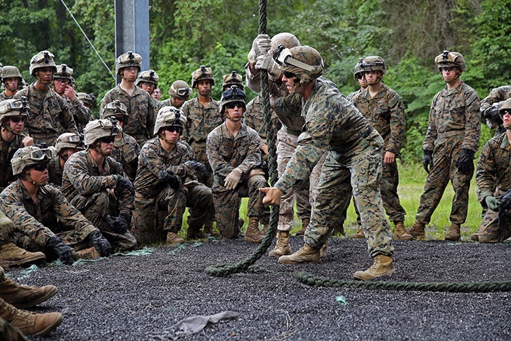 24th MEU fast-ropes toward deployment