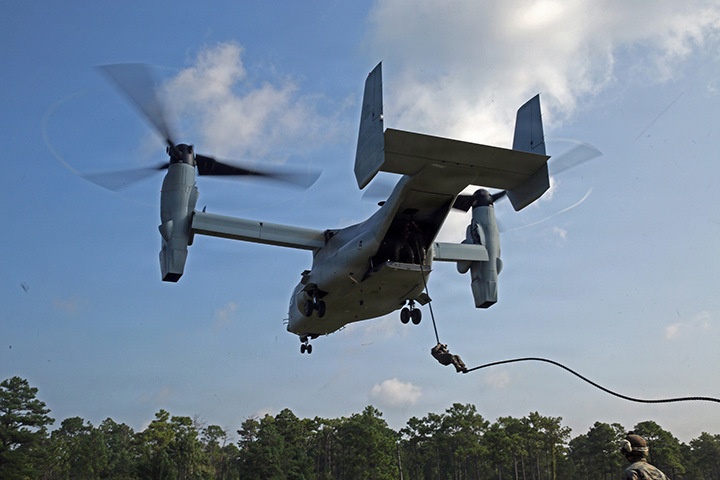 24th MEU fast-ropes toward deployment
