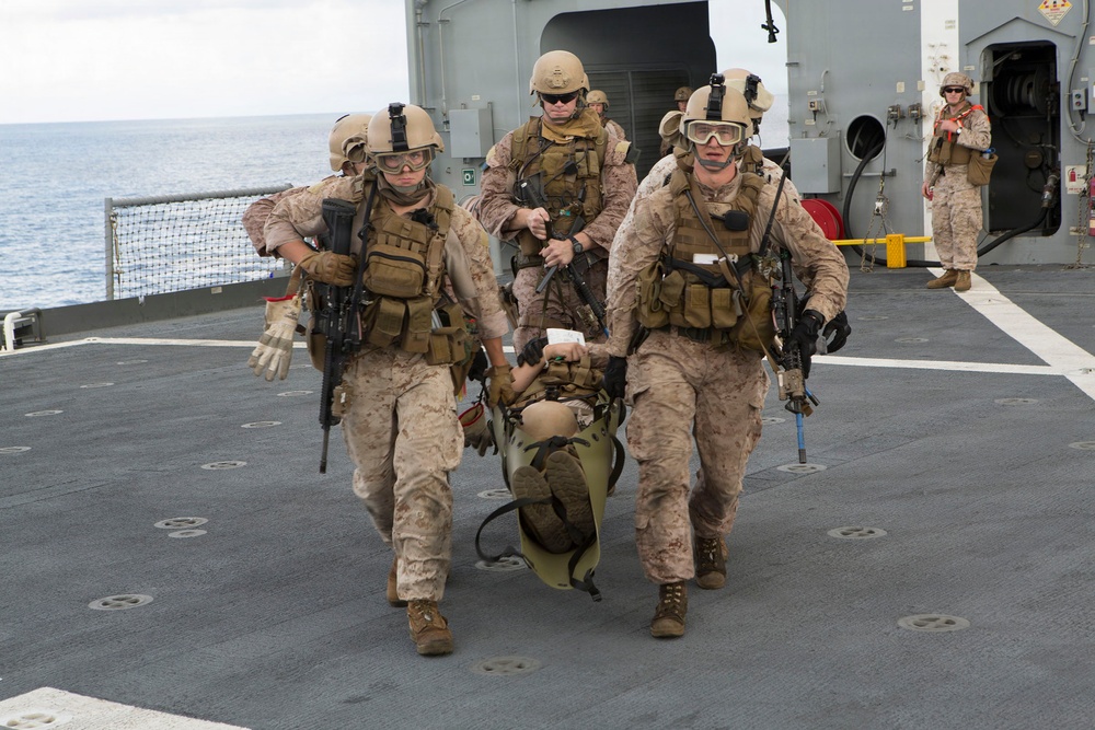 24th MEU conducts VBSS exercise