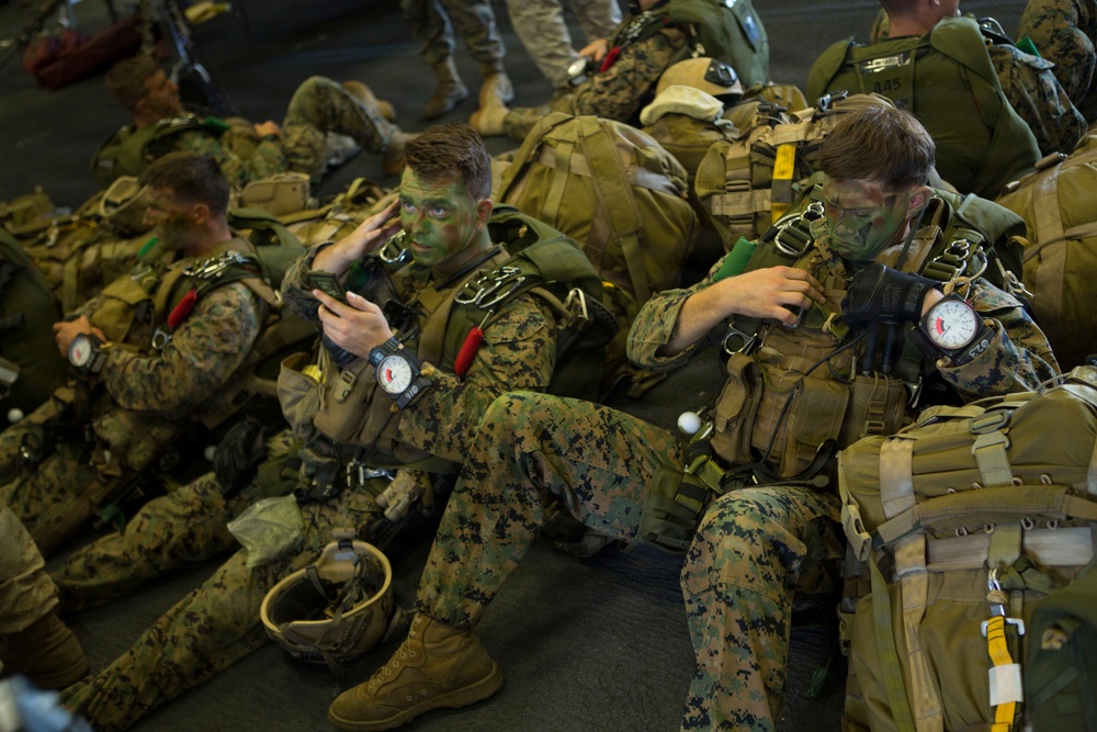 24th MEU conducts R&amp;S Insert