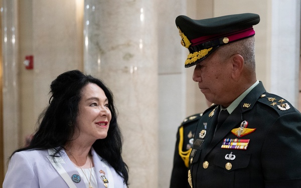 Chief of Royal Thai Army Gen. Pana Claewplodtook Visits ANC