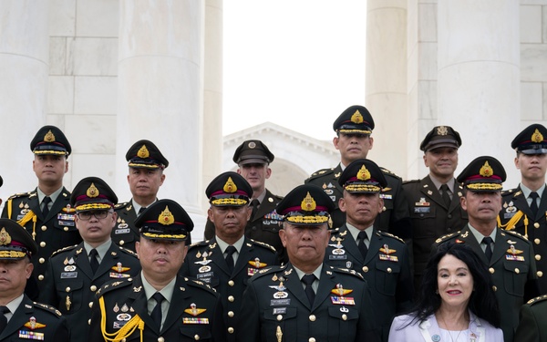 Chief of Royal Thai Army Gen. Pana Claewplodtook Visits ANC