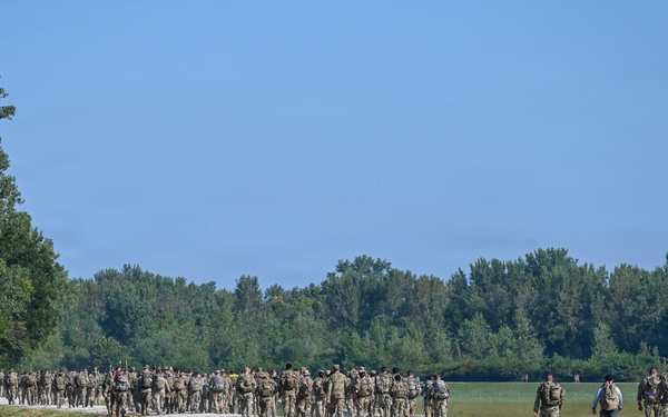 Danish ruck march conducted on Fort Leavenworth