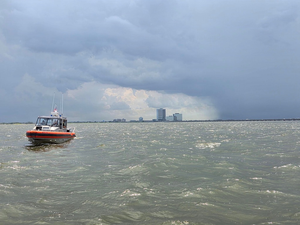 Station New Orleans Reserve Coxswain and Boat Crew College