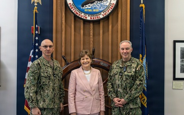 U.S. Senator Jeanne Shaheen Visits PNSY