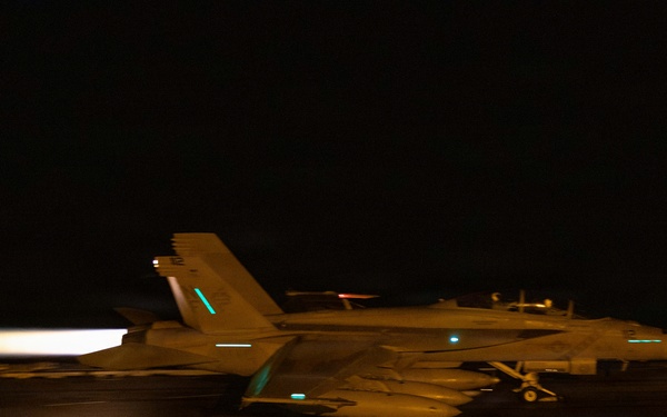 George Washington Conducts Flight Operations