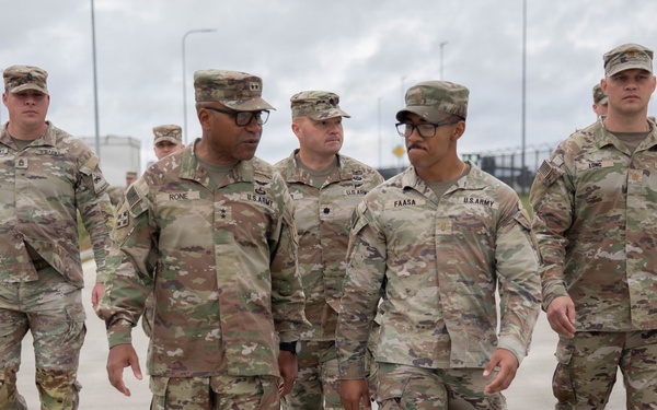 1st Infantry Division commanding general visits Soldiers in Lithuania