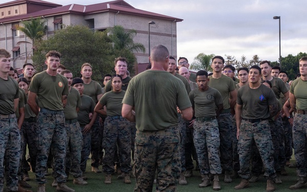 HQ Bn., 1st MARDIV participate in battalion pt